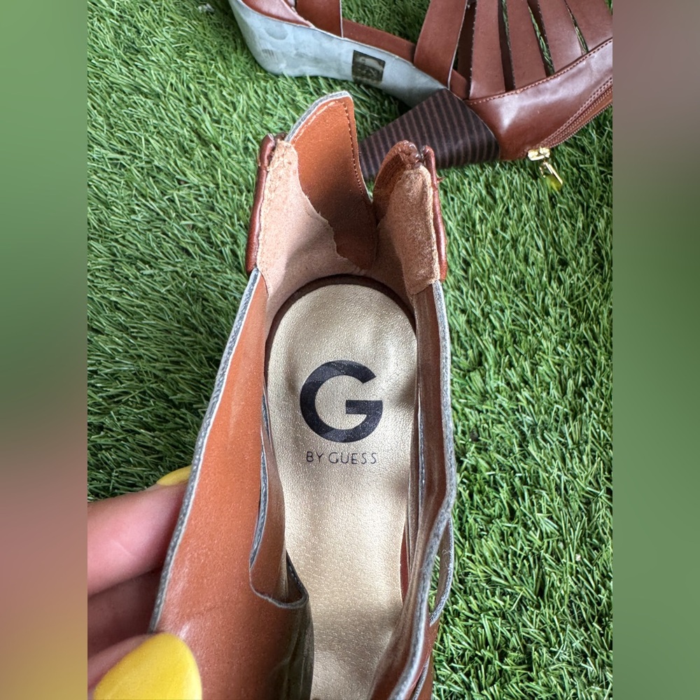 G by Guess Brown Heels Elegant Design